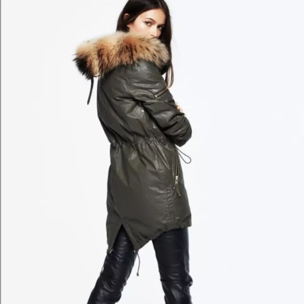 SAM. New York waxed raincoat parka olive green 
FLAW no inner fur ladies S